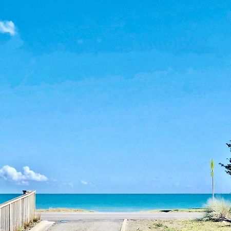 Otaki Beachfront Getaway Buitenkant foto