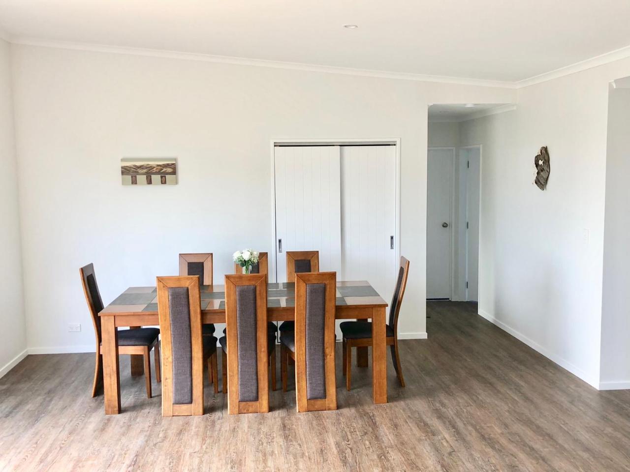 Otaki Beachfront Getaway Buitenkant foto